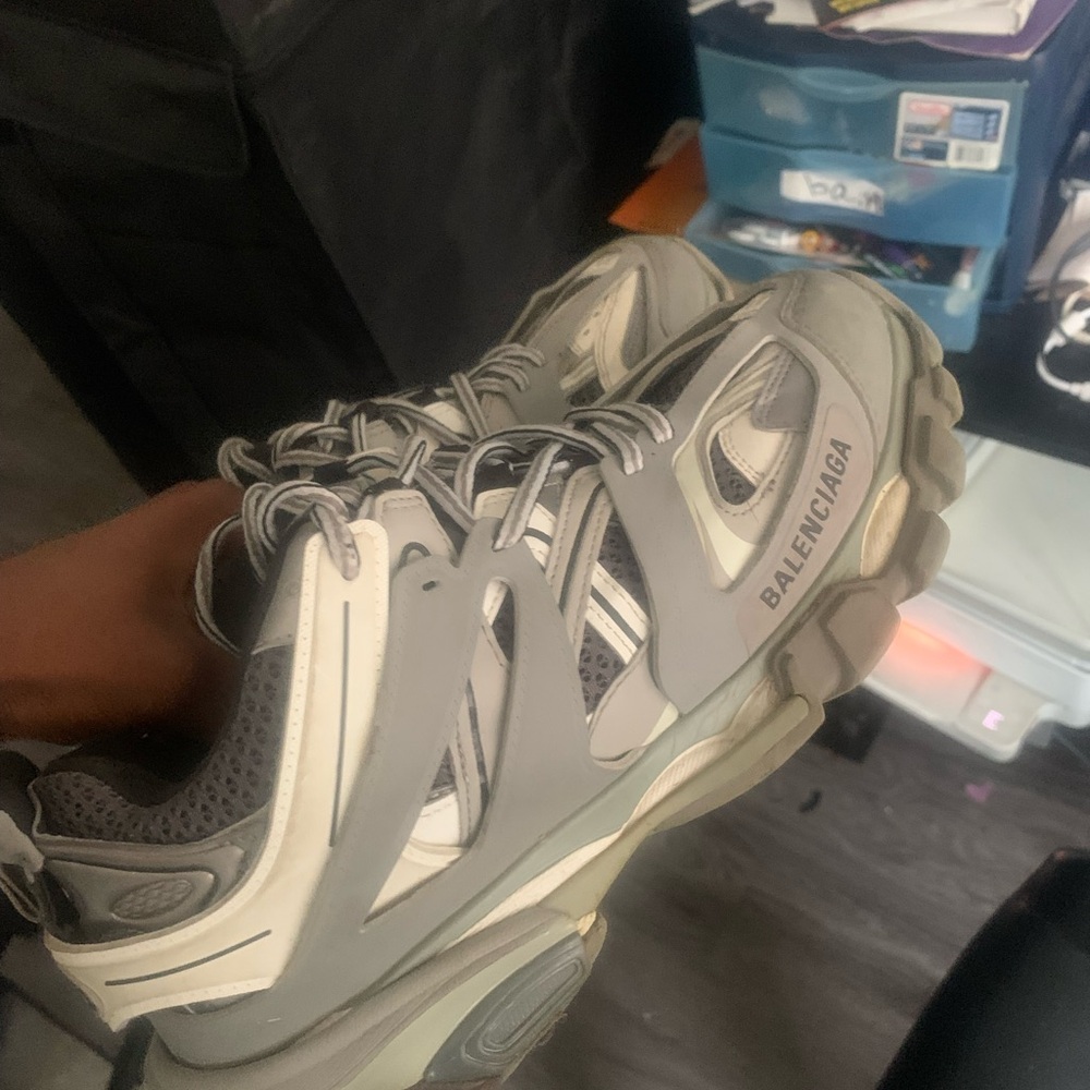 Not a scam need the money - Picture 4 of 4